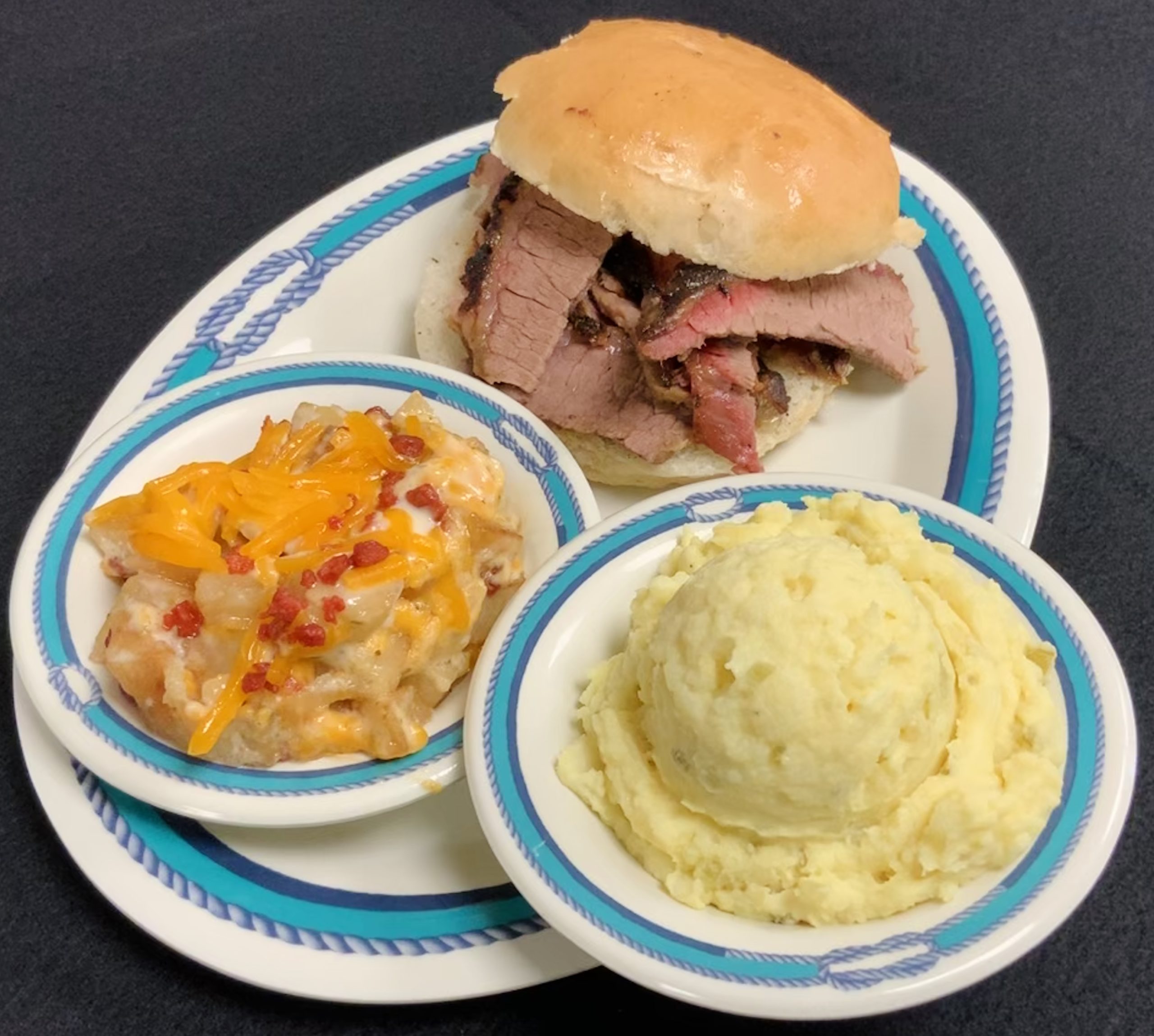 Smoked turkey plate at No Name Bar-B-Q